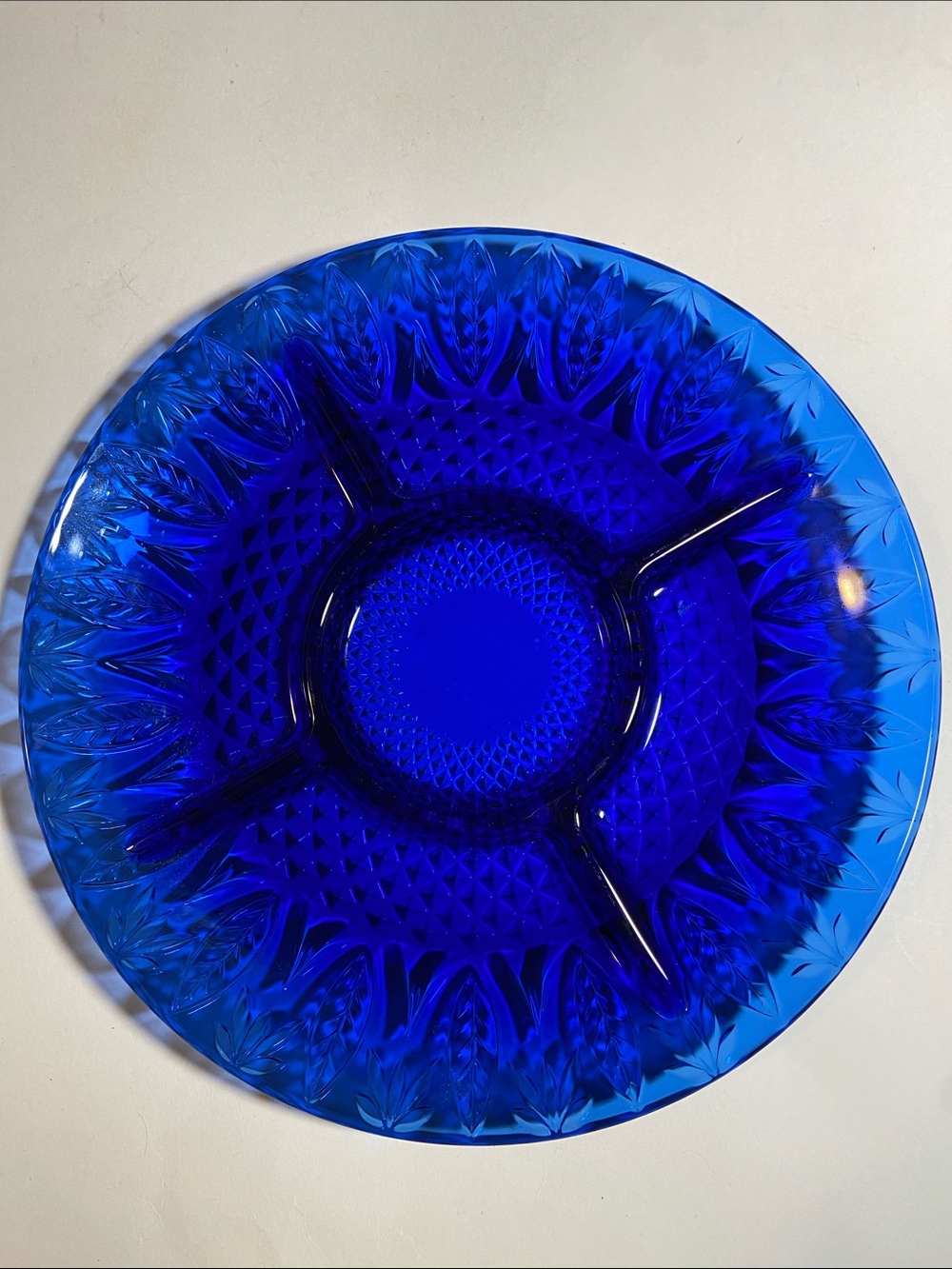 Avon Royal Sapphire/Arcoroc France Cobalt Blue Divided Glass Relish Dish Leaf